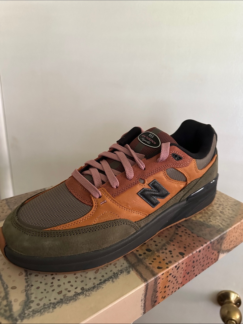 Men’s New Balance Decorative Shoe Box in Beige, Tan and Black